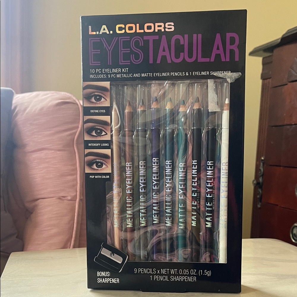 New Sealed! L.A. Colors Eyestacular 10-Piece Eyeliner Set